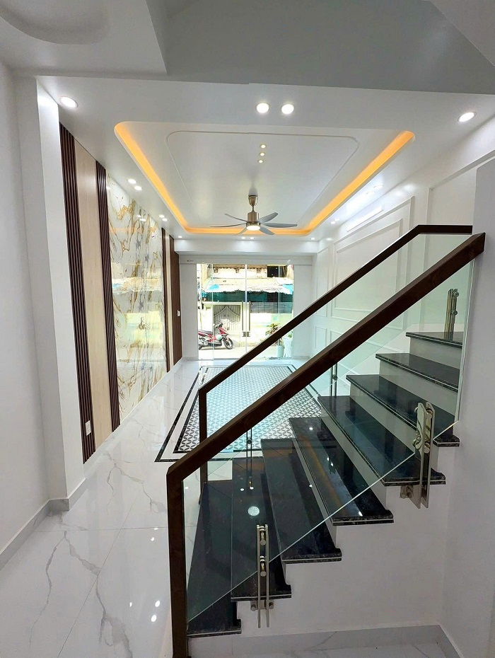 BÁN NHÀ 4 TẦNG – NGÕ 213 THIÊN LÔI, LÊ CHÂN, HẢI PHÒNG 